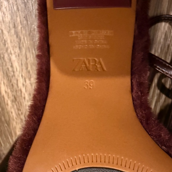 Zara Faux Fur Burgundy Women’s Heeled Sandals EU 39 US 8.5/9 - Picture 7 of 7